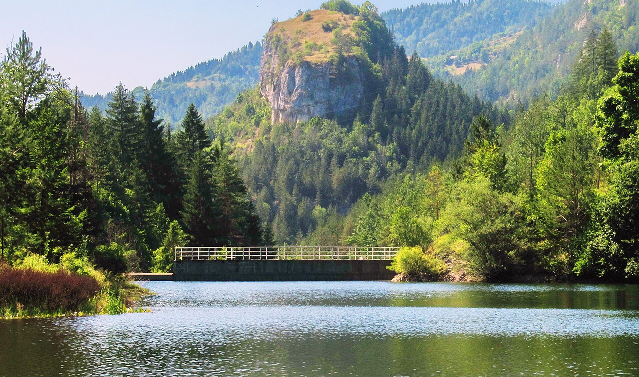 Кемпинг — Заовине — фото