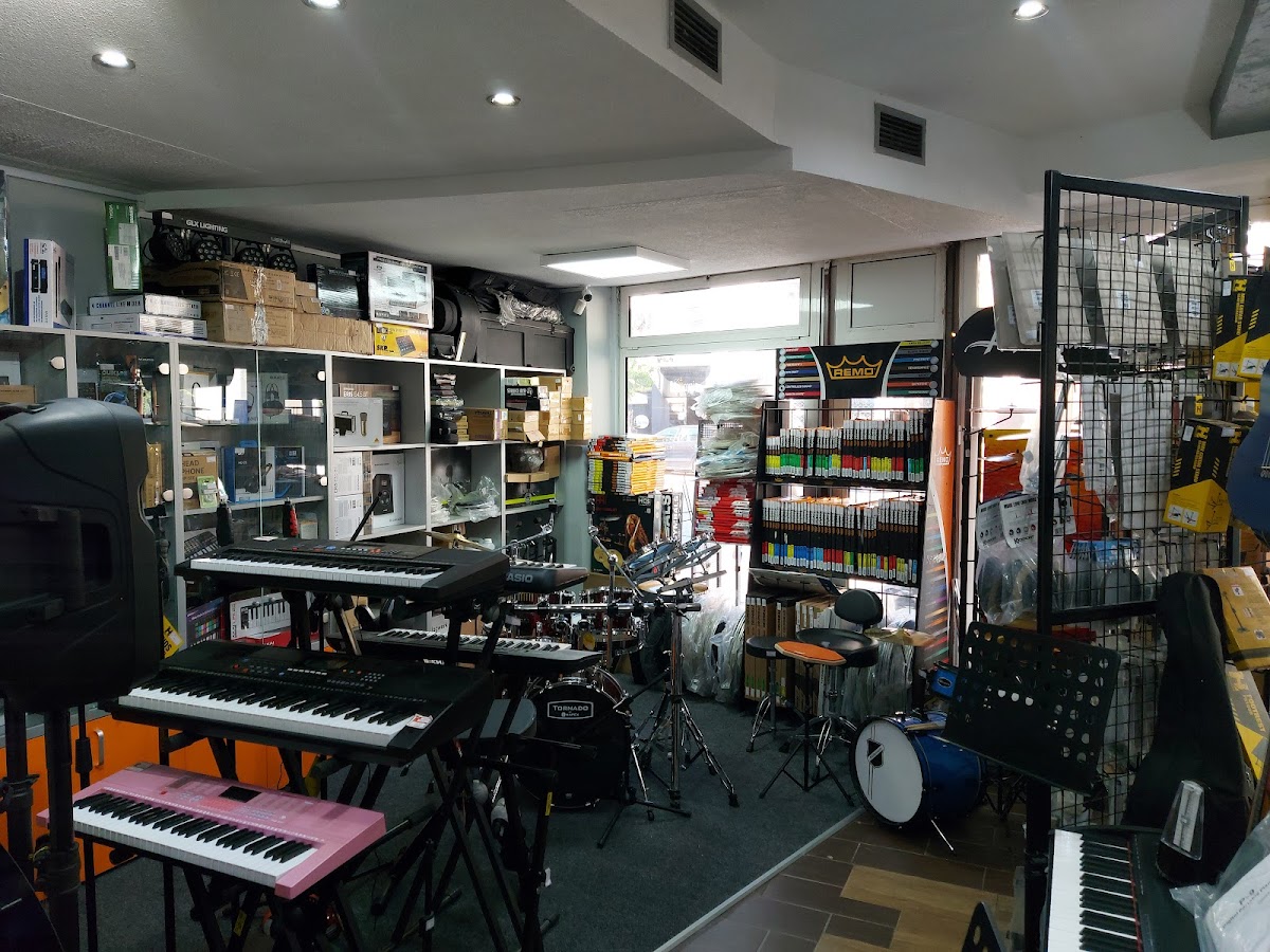 DAK MUSIC SHOP — фото