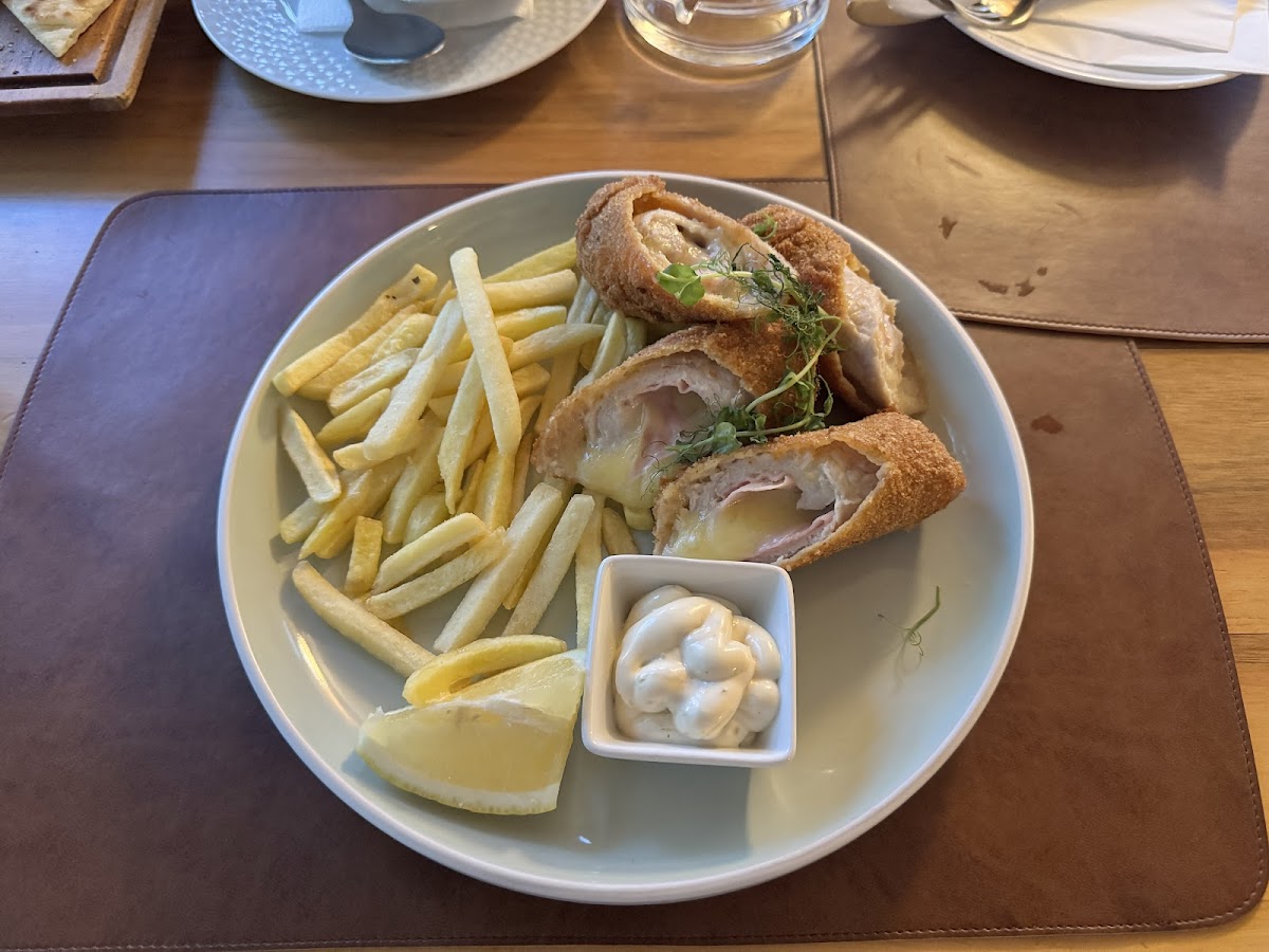 District 034 — fotografija
