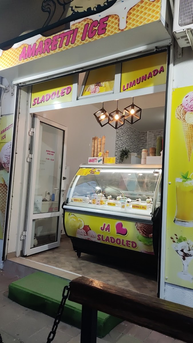 Amaretti ice — fotografija