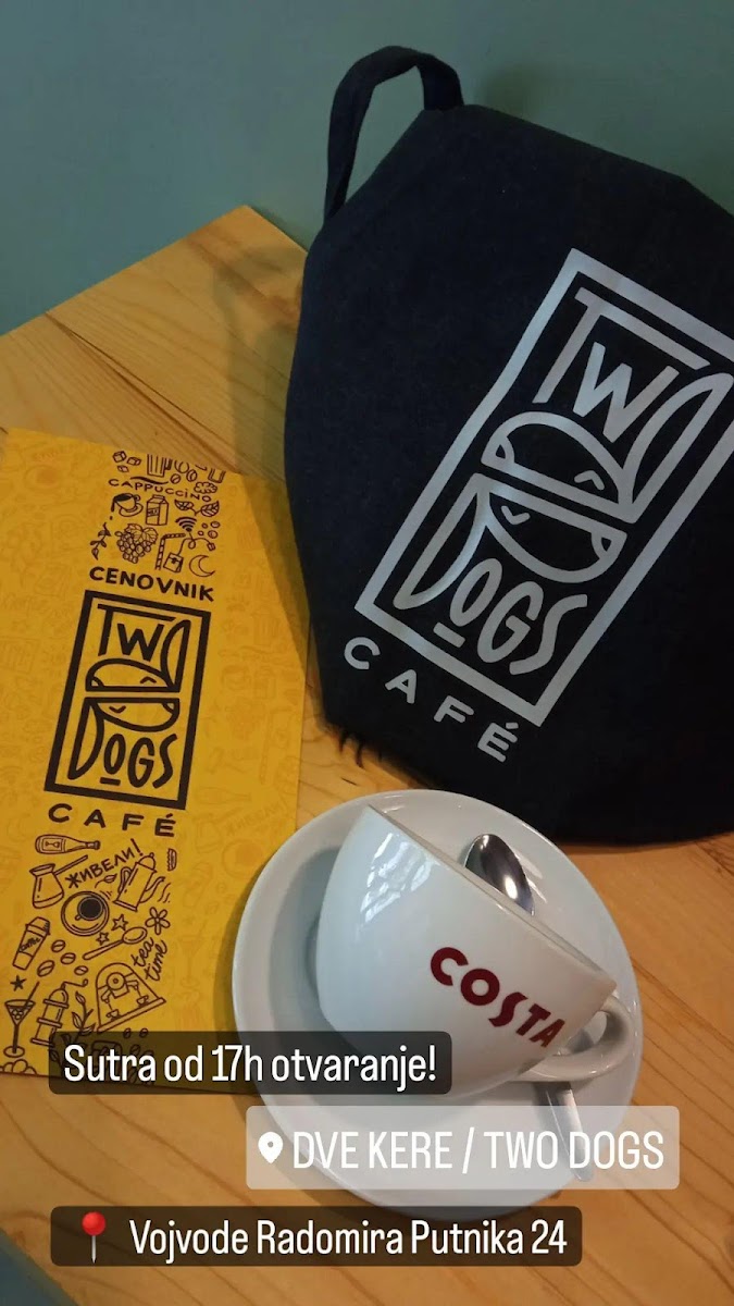 Two Dogs Cafe — photo