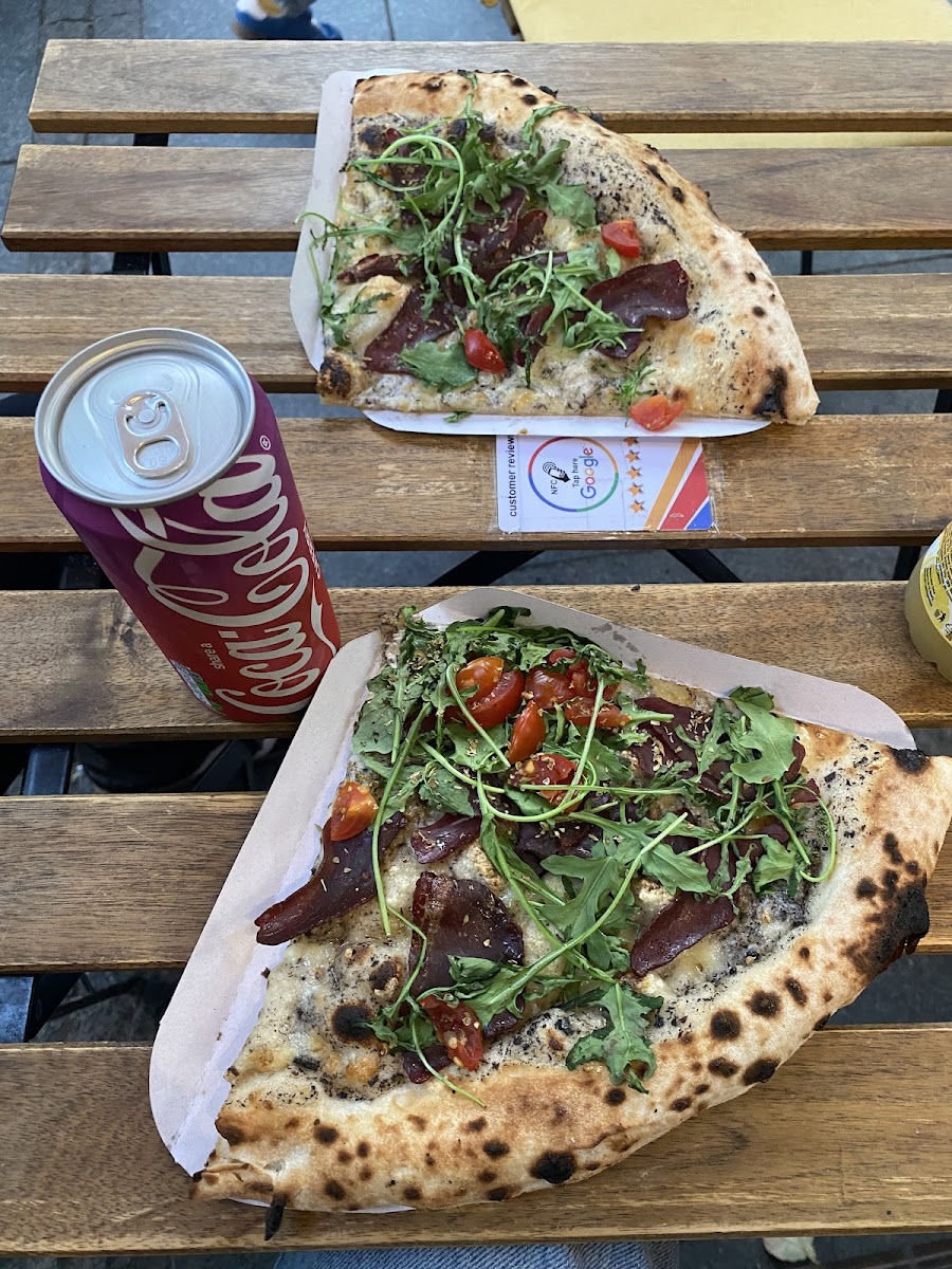 Pizza Madre — fotografija