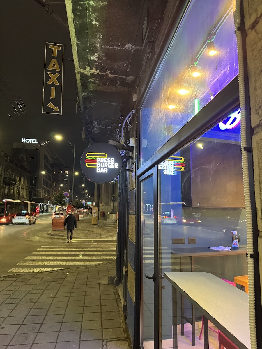 Пресс Бургер Бар — фото