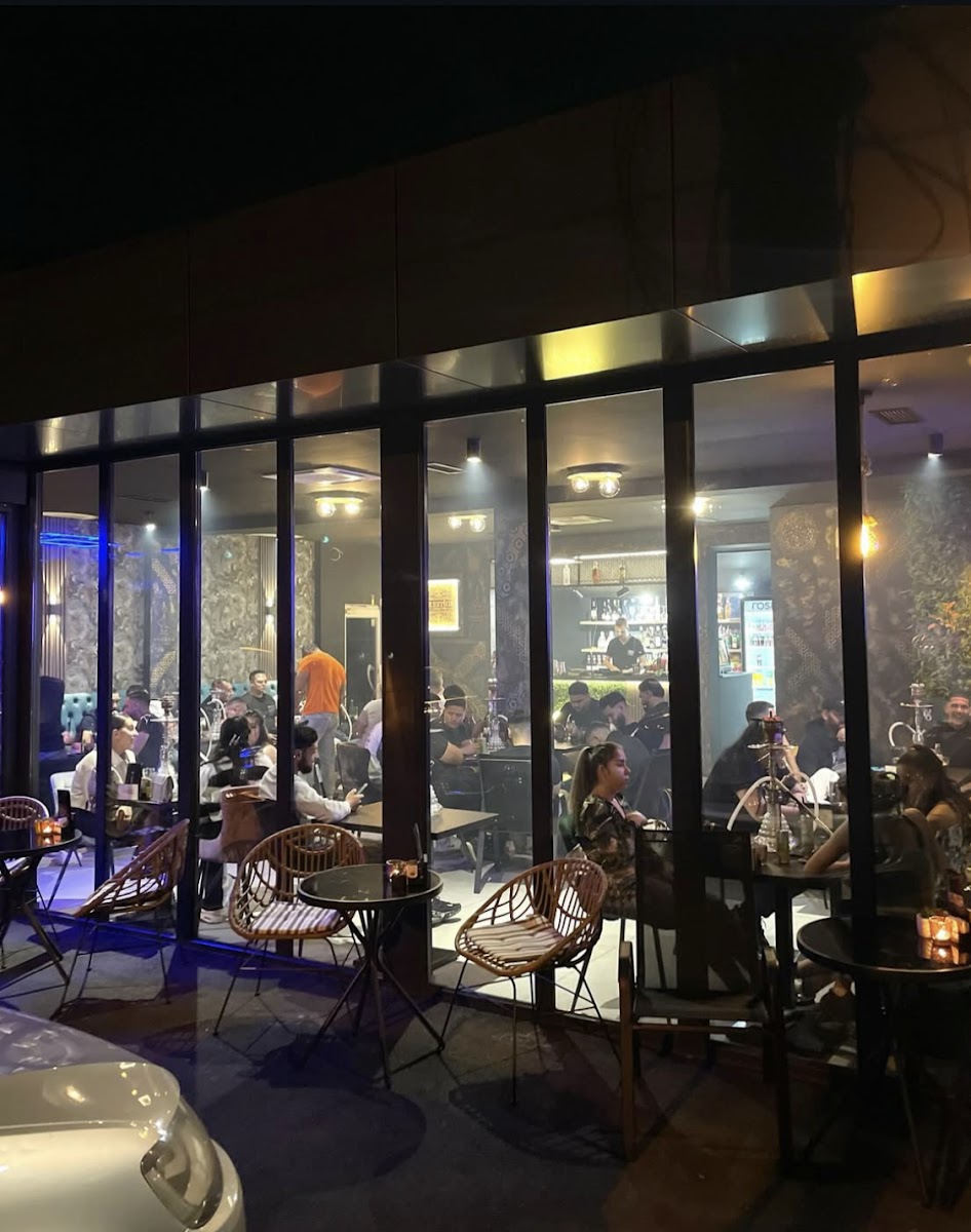 Prestige Lounge Bar — fotografija