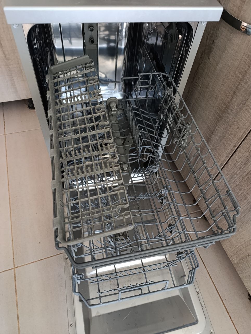 Продам посудомоечную машину gorenje, 2.5 года. — фото