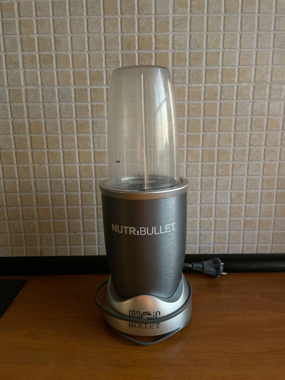 Блендер Nutribullet NB606DG Состояние отличное, работает как часы. — фото