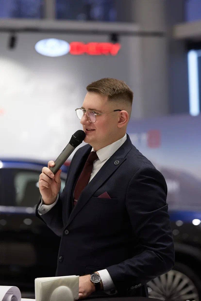 Денис 🎤 Ведущий 🎤 Сургут