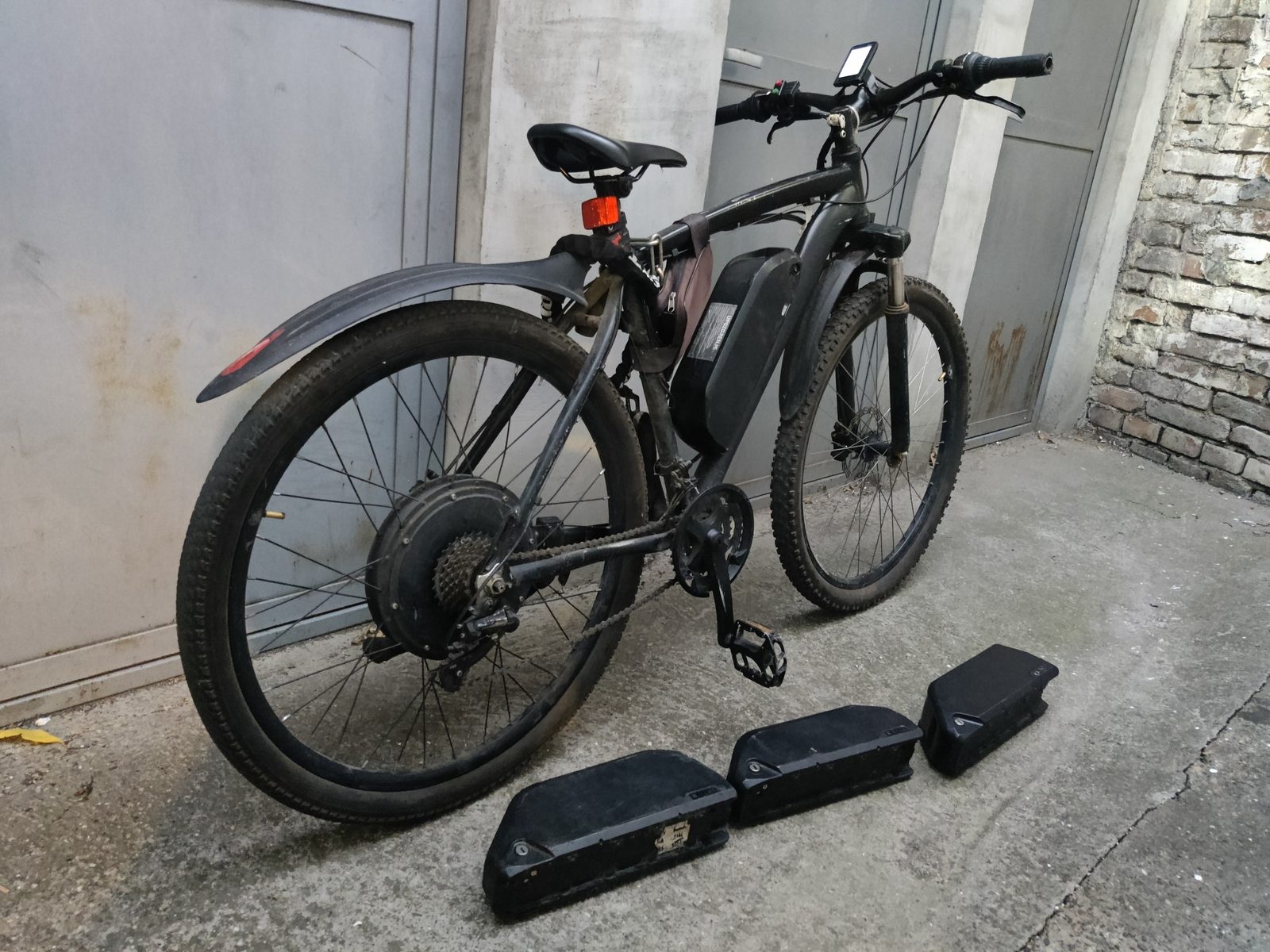 🚲 Electric bicycle - 2 batteries 800 Wh + 1000 Wh with warranty The electric bicycle is for sale in fully working condition, fully serviced and ready for use. — photo