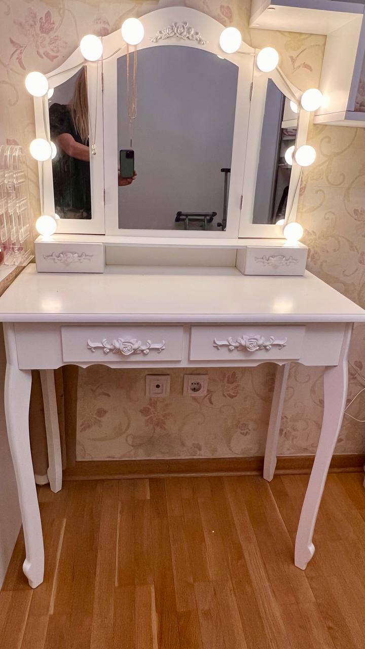 Туалетный столик, 15000 динар, Белград — фото