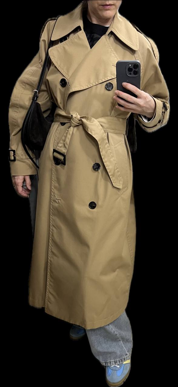 Тренч Massimo Dutti, размер S-М, длина макси на рост 164 см, цена 7000 RSD Пиджак Massimo Dutti, классическая модель, тонкая 100% шерсть, цвет мокрый асфальт, размер 38, цена 6000 RSD Юбка джинсовая H — фото